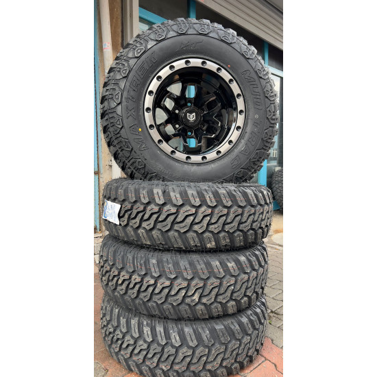 275/70 R18 LT 125/122 Q MAXTREK MUD TRACK